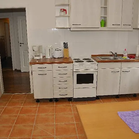 Sonnige-2-raum-fewo-nahe-dresden-zentrum-aw1 Apartment Dresden