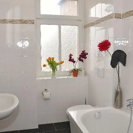 Apartament Sonnige-2-raum-fewo-nahe-dresden-zentrum-aw1